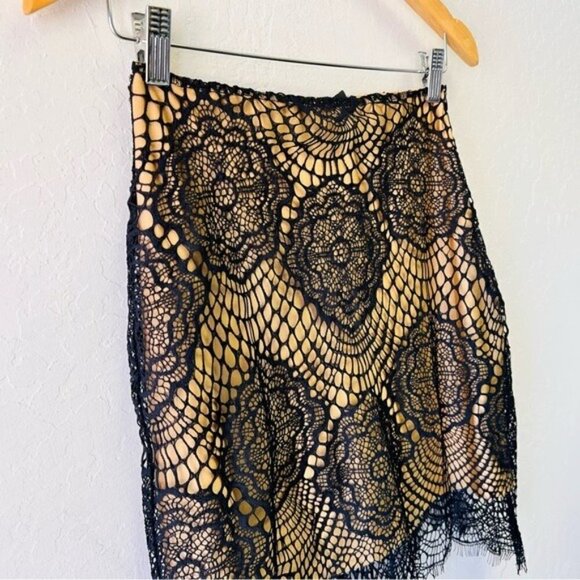 For Love and Lemons Lace Layered Skirt Medium - Picture 3 of 10